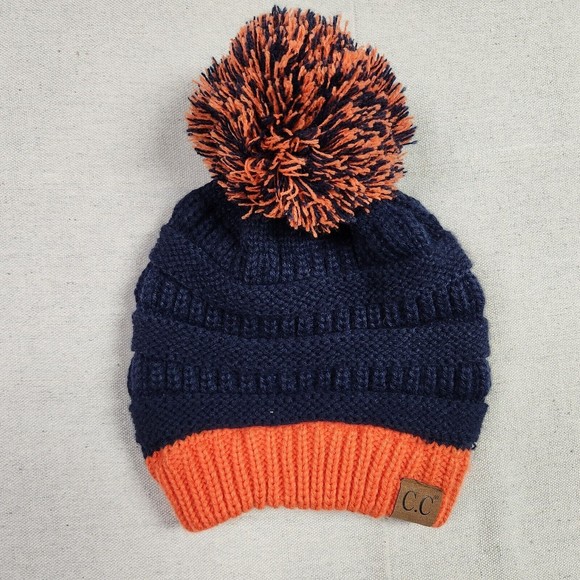 Auburn Tigers Colors Beanie One Size Fits All Blue Orange Pom Pom - Picture 1 of 7